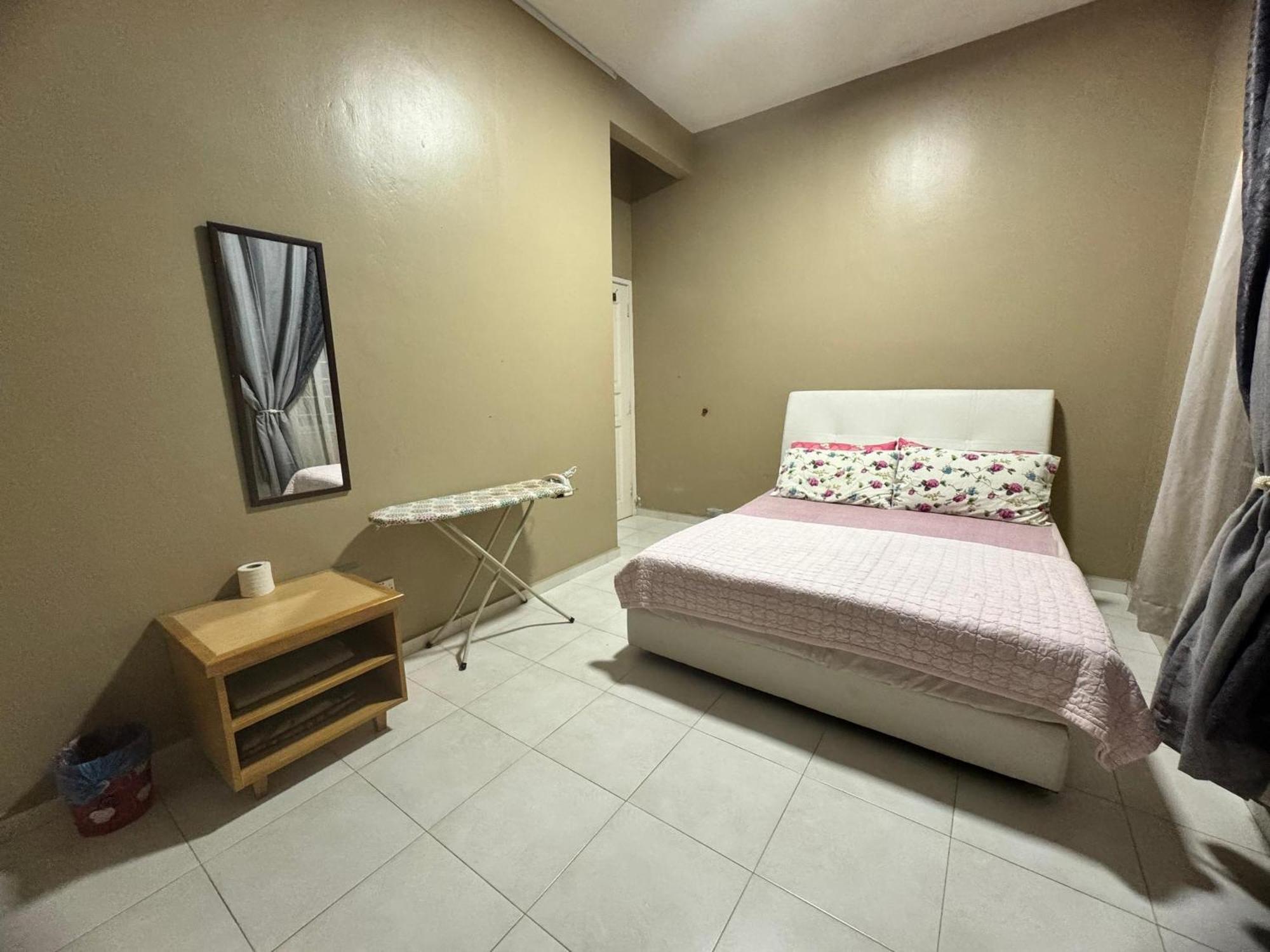 Homestay Melaka Executive Eksteriør billede