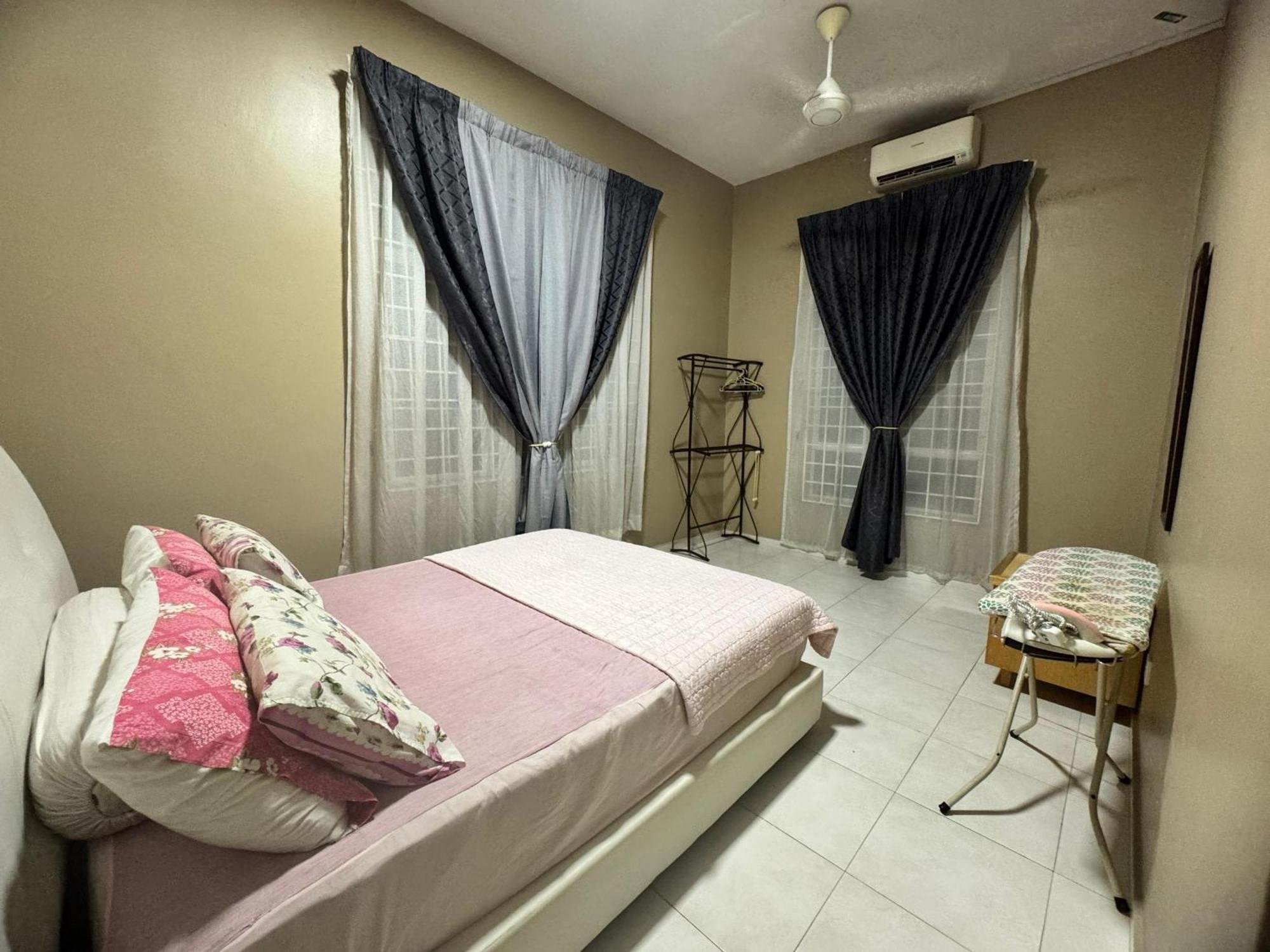 Homestay Melaka Executive Eksteriør billede
