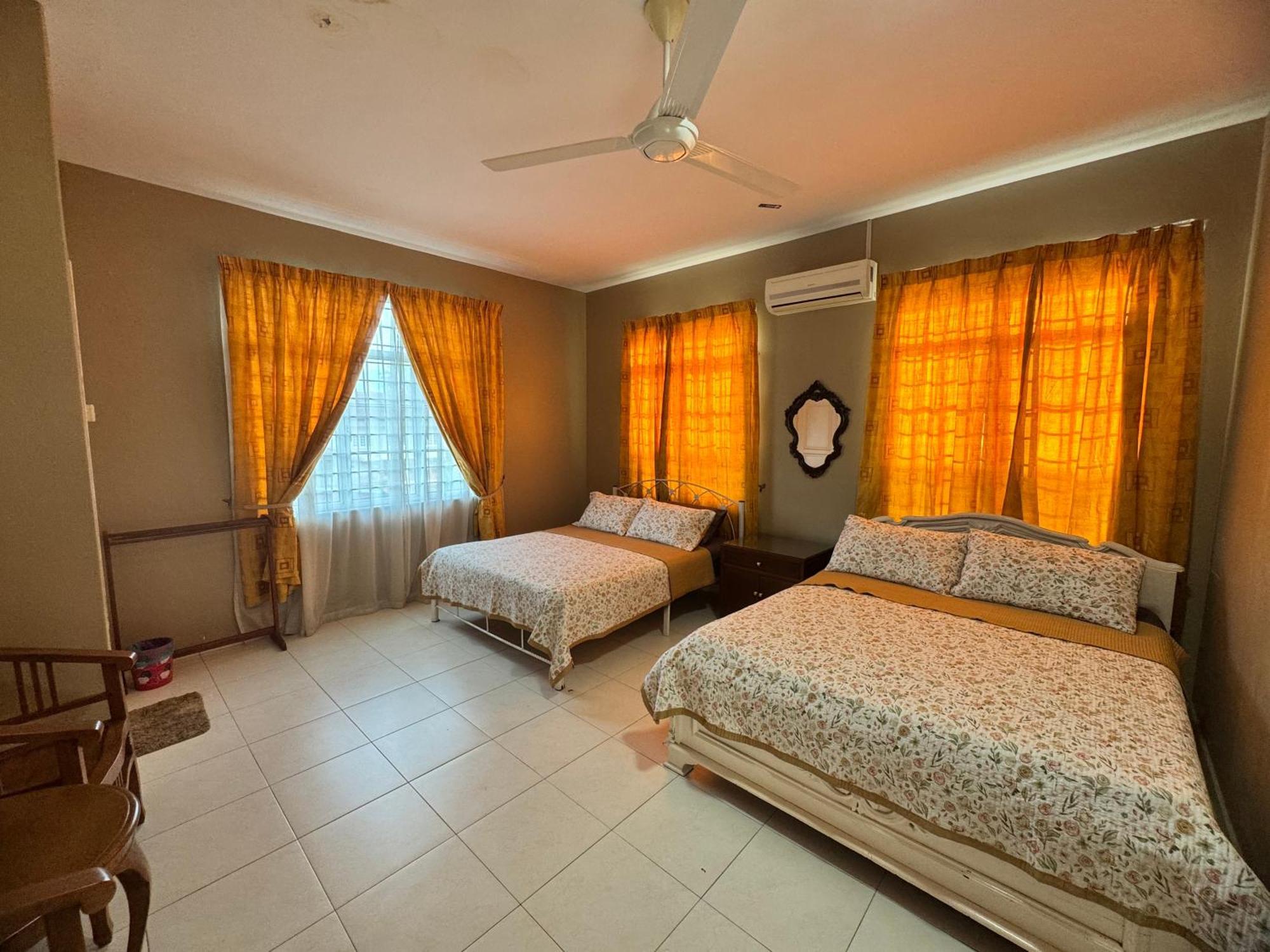 Homestay Melaka Executive Eksteriør billede