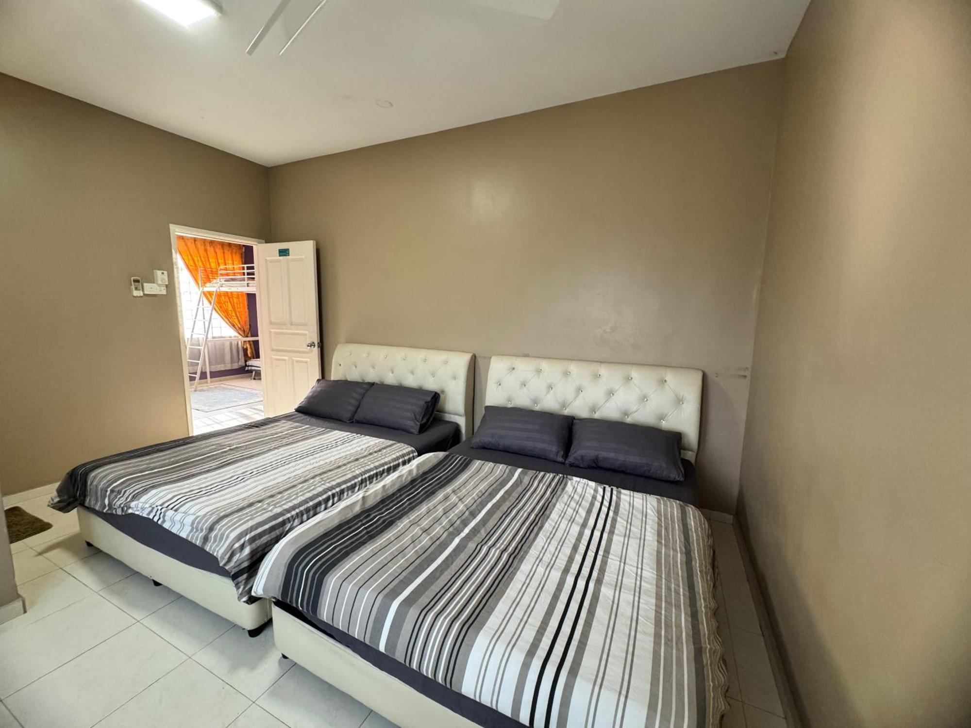 Homestay Melaka Executive Eksteriør billede