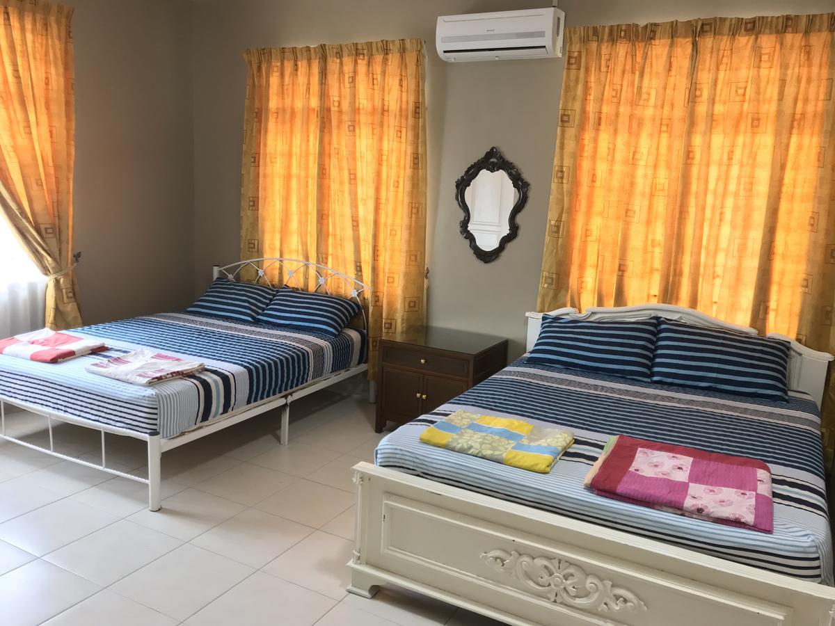 Homestay Melaka Executive Eksteriør billede