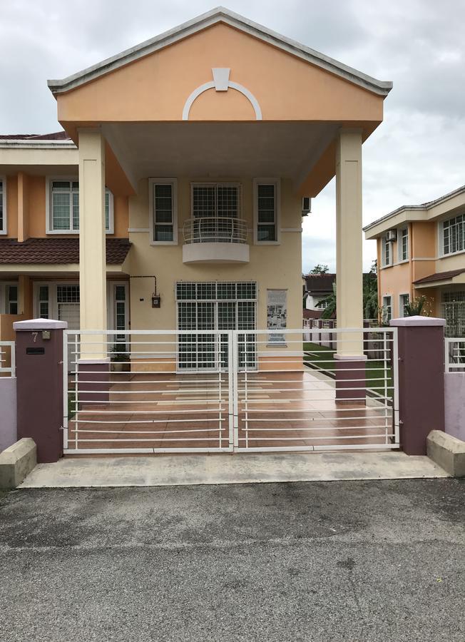 Homestay Melaka Executive Eksteriør billede